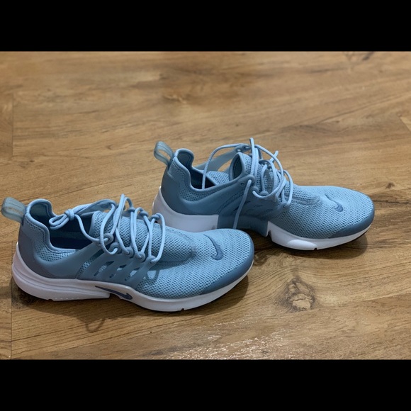 grey nike presto womens